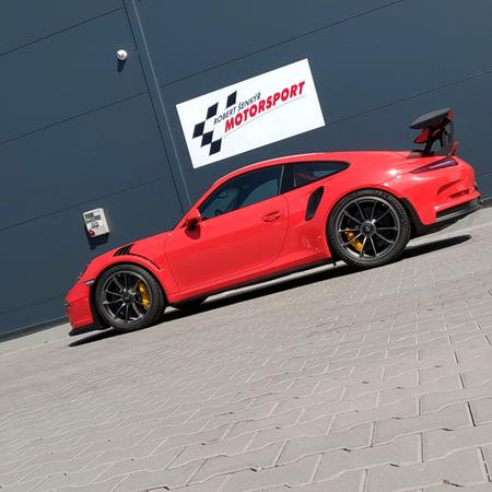 Porsche 991.1 GT3 RS, které jsme před pár dny umístili...