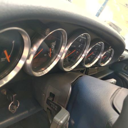 Renovace Porsche 911 Carrera v našem Performance...