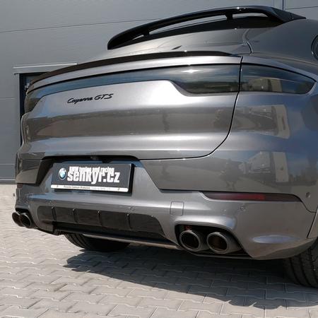 Coupé GTS Porsche Cayenne Coupé GTS a výfukový...