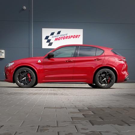 Alfa Romeo Stelvio Quadrifoglio - elektronicky řízený...