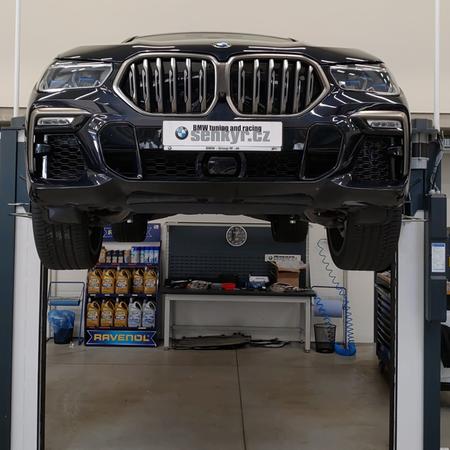 BMW X6 M 50i a instalace koncového dílu výfuku...