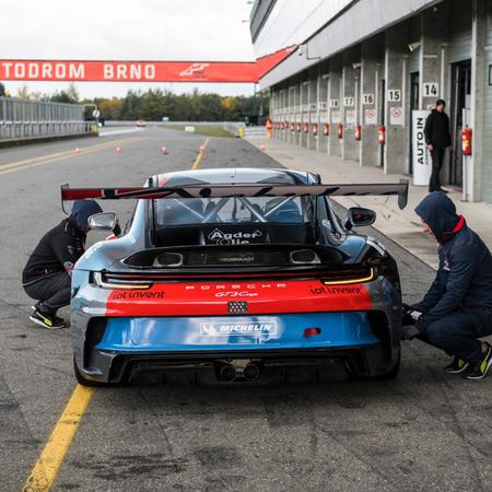 Porsche 992 GT3 mělo na našich trackday akcích...