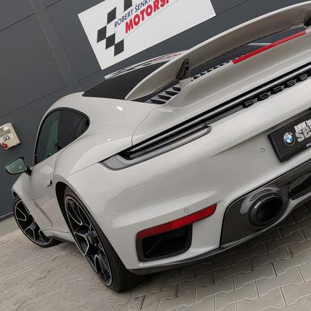 Porsche 911 Turbo S (992)
•••
Instalace...