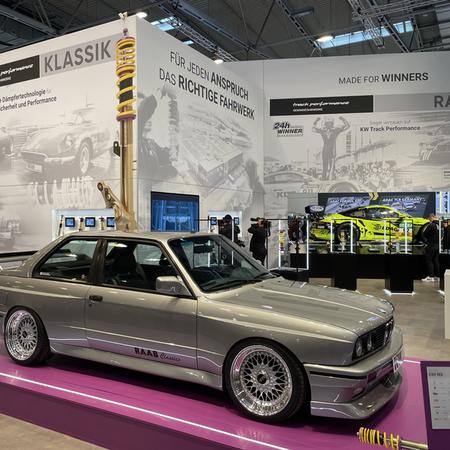 Expozice KW Suspension, ST Suspension a BBS na Motorshow Essen...