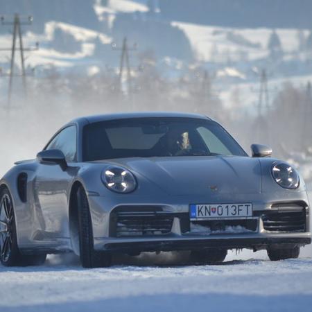 Snowdriving Experience 2022 ☀️❄️ - den č.6 je u konce 🏁
Ideální...