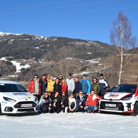 Snowdriving Experience 2022 ☀️❄️ - den č.12🏁
Firemní termín...