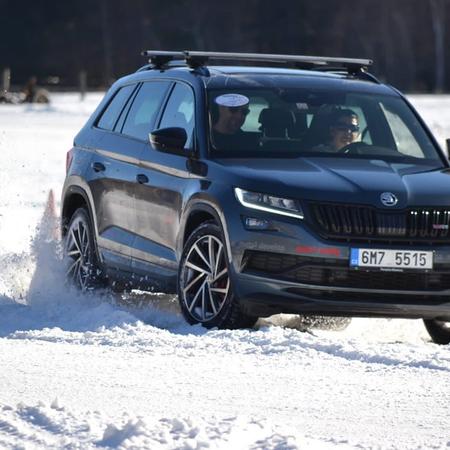 Snowdriving Experience 2022 ☀️❄️ - den č.12🏁
Firemní termín...