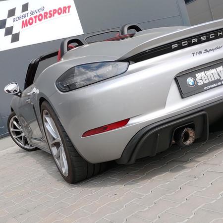 Instalace Akrapovič Slip-On pro Porsche 718 Spyder je u nás již...