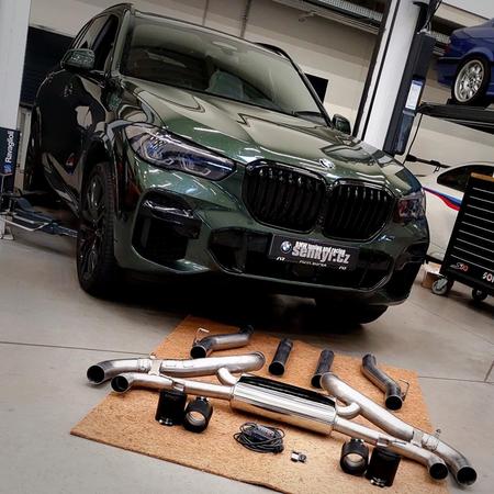 Další výfukový systém dÄHLer jsme instalovali do této BMW X5...