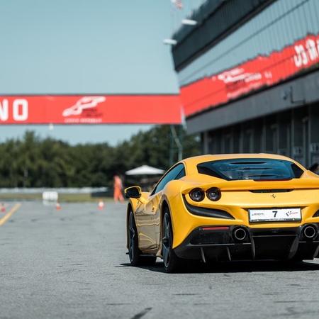 Včerejší trackday Šenkýř Motorsport v Brně nepotřebuje žádné...