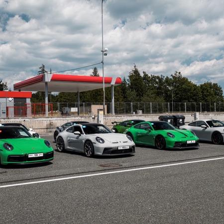 Porsche 992 corner” na trackday akci Šenkýř Motorsport v Brně...