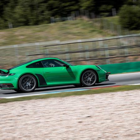 Porsche 992 corner” na trackday akci Šenkýř Motorsport v Brně...