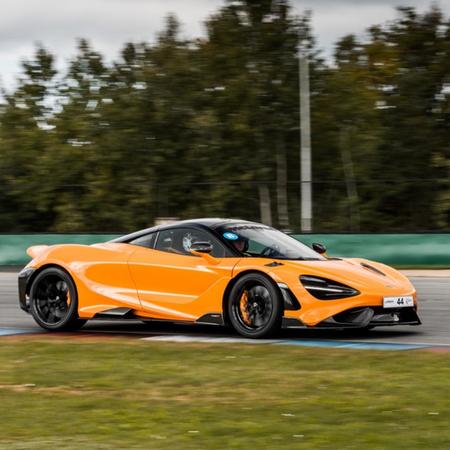 Automotodrom Brno Exclusive Trackday - středa 12.10.2022 Velké...