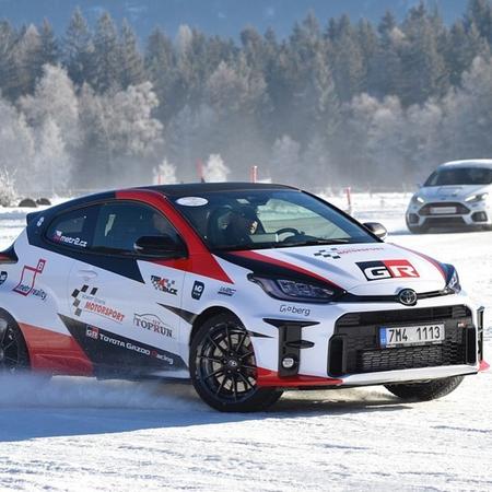 Exkluzivní zimní trénink se Šenkýř Motorsport na nejdelší traťi...