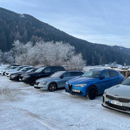 Snowdriving Experience 2023 ☀️❄️
Den čislo 1 ze 14 je za námi....