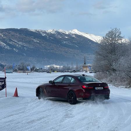 Snowdriving Experience 2023 ☀️❄️
Den 2 a 3 jsou pomalu za námi!...