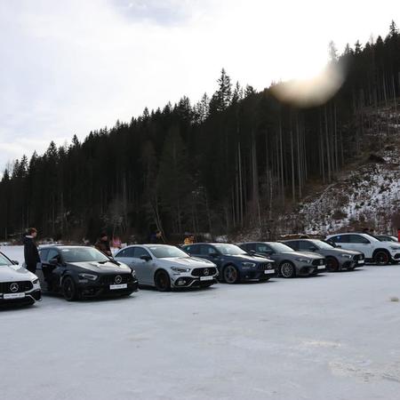 Snowdriving Experience 2023 ☀️❄️
Den 6 je u konce, skupiny @mercedeszlin...