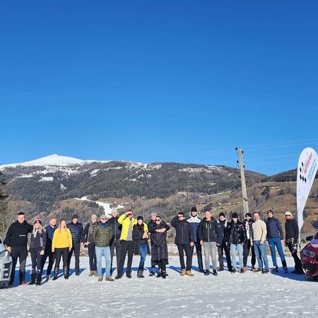 Snowdriving Experience 2023 ☀️❄️
Den 9 je za námi a další dvě...