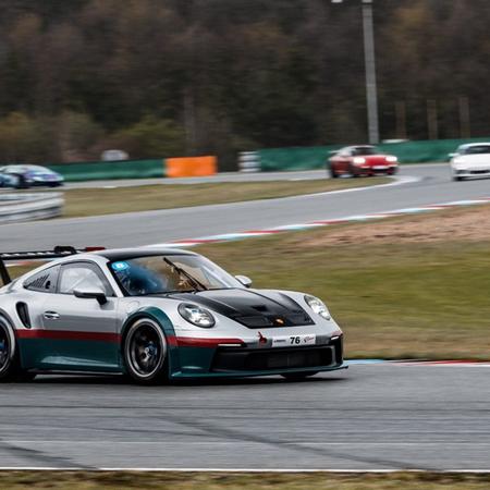 Povedlo se… a moc! Včerejší první letošní trackday Šenkýř Motorsport...