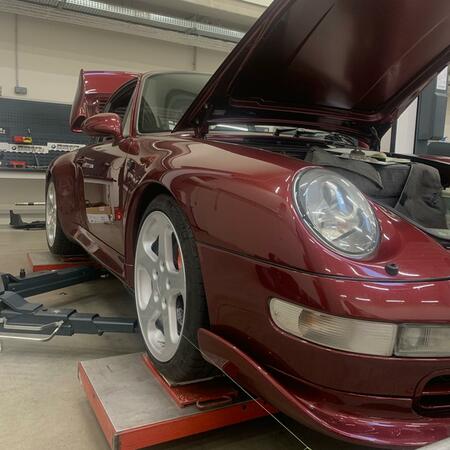 Porsche 911 993 Turbo RUF • celkový servis vozu • instalace podvozku...