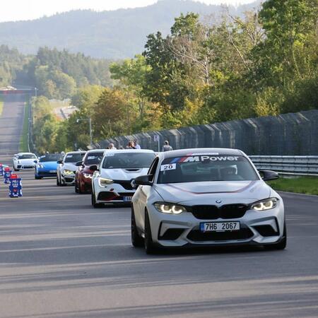 Nurburgring Nordschleife - poslední letos a zase skvělá. 3 skupiny,...