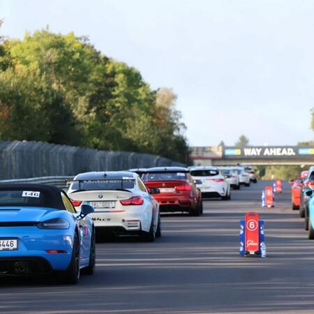 Nurburgring Nordschleife - poslední letos a zase skvělá. 3 skupiny,...