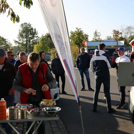 Nurburgring Nordschleife - poslední letos a zase skvělá. 3 skupiny,...