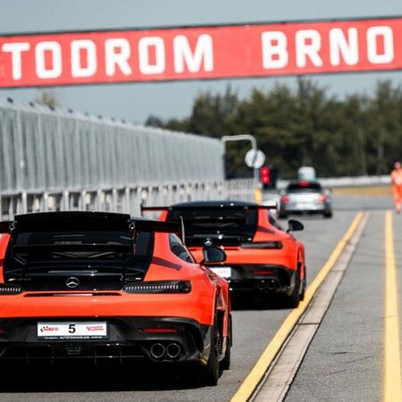 Další skvělá Šenkýř Motorsport Exclusive Trackday Event v Brně...