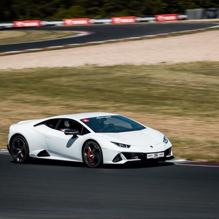 Autodrom Most Exclusive Trackday byl opět skvělou okruhovou akcí...