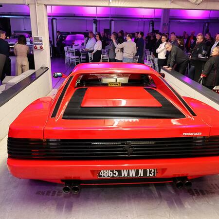 Ferrari Testarossa - rok 1989, 5,0l V12, 287 kW, karoserie Pininfarina...