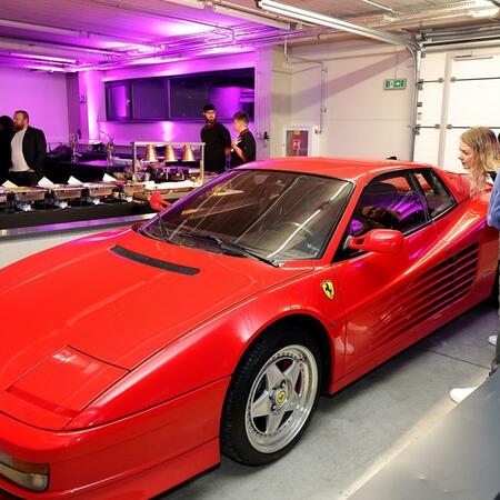 Ferrari Testarossa - rok 1989, 5,0l V12, 287 kW, karoserie Pininfarina...