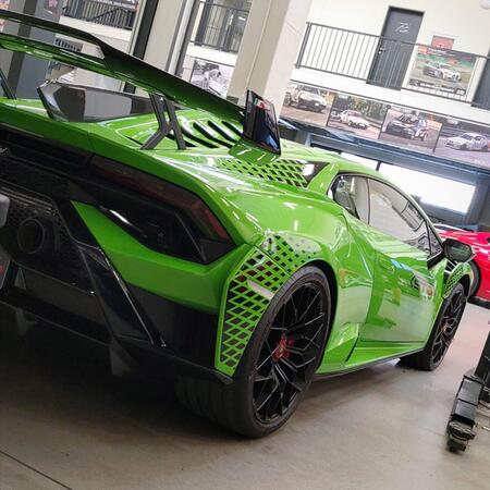 Majitel krásného Lamborghini Huracán STO nás požádal o pomoc...