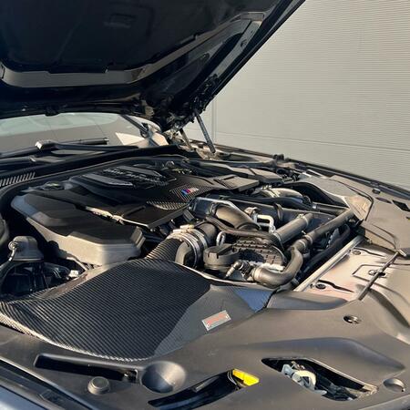 Zákazník nadšený z koupě BMW M5 Competition F90 se s námi spojil...