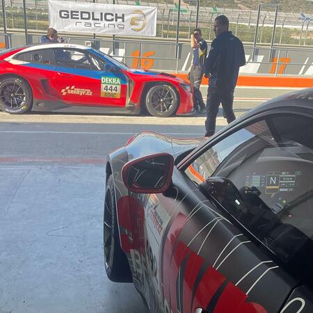 🇧🇫 Endless Summer 2025 🇪🇸 - Premium Winter Trackdays se Šenkýř...