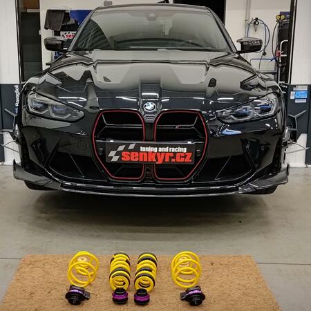 Montáž sportovních pružin KW HAS do sedanu BMW M3 CS. U těchto...