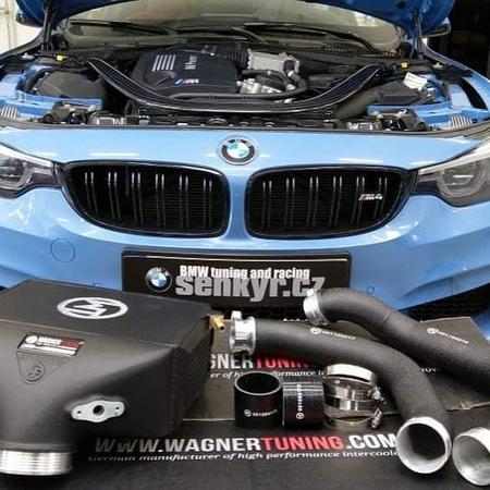 M4 F82 a podvozek KW DDC, větší intercooler a charge pipes od...