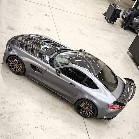 V další fázi úprav kupé Mercedes-AMG GT-R jsme se zaměřili...