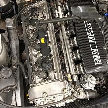 Poptávka po atraktivních závodních youngtimerech neustále...