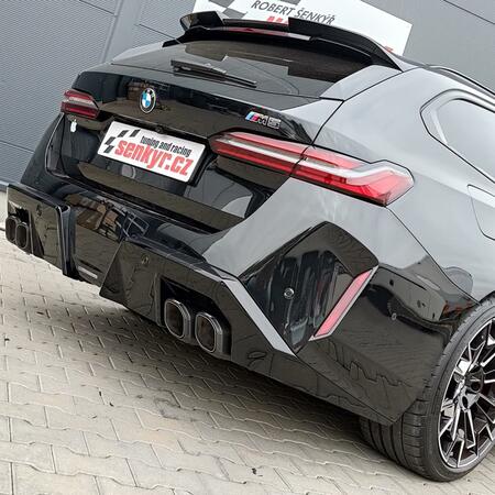 Montujeme sportovní výfuk Akrapovič Slip-On Line do nového...