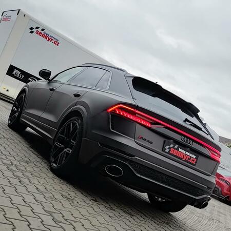 Titanový sportovní výfuk Evolution Line od legendárního...