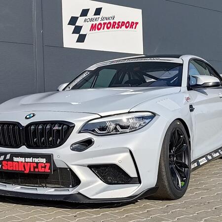 Velmi rychlých BMW M2 Trackday Evo (F87) vzniklo v Šenkýř...