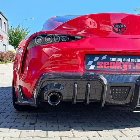 U krásného projektu Toyota Supra 3,0, který je velkým koníčkem...