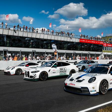 Dnes pomoc s organizací a taxi jízdy pro @eisking_f1 trackday...