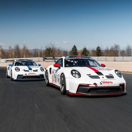 Porsche 992 GT3 Cup a náš program “Be a race driver”.
Šenkýř...