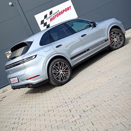 Nový Porsche Cayenne 536.2 se zabydlel na českém trhu a...