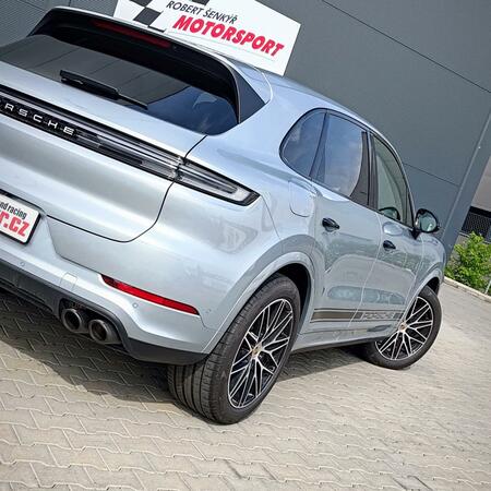 Nový Porsche Cayenne 536.2 se zabydlel na českém trhu a...