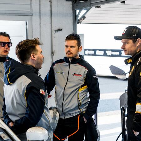 V pátek 04.04. začala na Autodromu v Mostě další trackday...