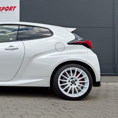 Na faceliftovanou Toyotu GR Yaris jsme instalovali extrémně...