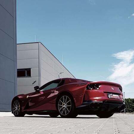 Instalace výfuku Novitec do Ferrari 812 GTS. Sounds gooood!🎼...